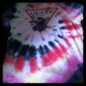 Men’s guess tie dye shirt